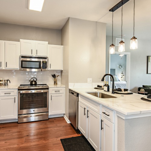 Fully equipped designer kitchens Fully equipped designer kitchens